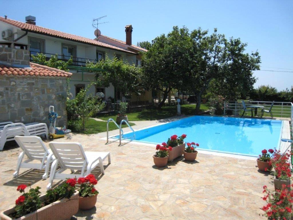 Apartments Ficur With Swimming Pool & Grill, Portorož Kültér fotó