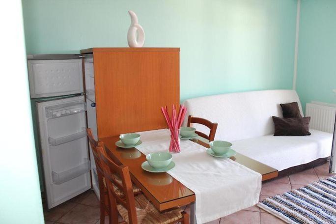 Apartments Ficur With Swimming Pool & Grill, Portorož Kültér fotó